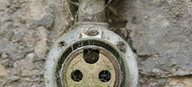 Замена старой электропроводки в частном доме или квартире