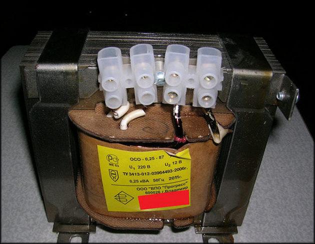 понижающий трансформатор
