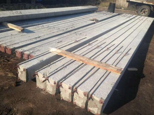 Бетонный электрический столб фото Бетонный электрический столб фото