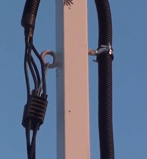 Крепление провода СИП на опоре